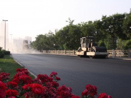 新疆和静（巴音布鲁克）民用机场工程飞行区场道及附属设施工程顺利通过竣工验收
